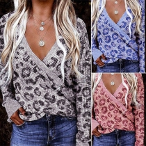 Fashion Long Sleeve V-neck Leopard Printed T-shirt