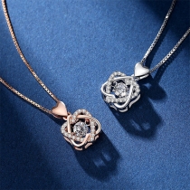 Fashion Rhinestone Inlaid Hear Pendant Necklace