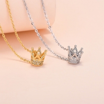 Fresh Style Rhinestone Inlaid Crown Pendant Necklace