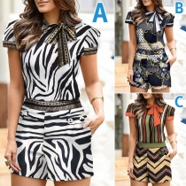 Retro Style Short Sleeve Bow-knot Collar Printed Top + Shorts Two-piece Set（Size Run Small）