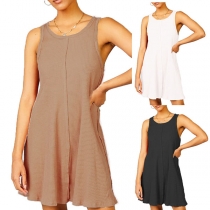 Simple Style Sleeveless Round Neck Solid Color Loose Tank Dress