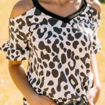 Sexy Off-shoulder Short Sleeve V-neck Leopard Printed Sling T-shirt