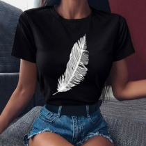 Casual Style Short Sleeve Round Neck Feather Printed T-shirt