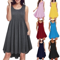 Simple Style Sleeveless Round Neck Solid Color Loose Dress