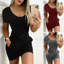Simple Style Short Sleeve Round Neck Front-pocket Solid Color Slim Fit Dress
