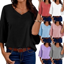Fashion Solid Color 3/4 Sleeve V-neck Loose T-shirt