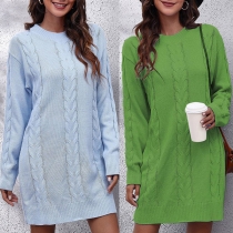 Simple Style Long Sleeve Round Neck Solid Color Loose Sweater Dress