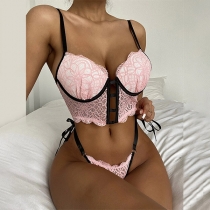 Sexy Contrast Color See-through Lace Spliced Lingerie Set