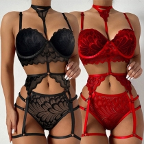 Sexy Solid Color Lace Spliced Lingerie Set Three-piece Set