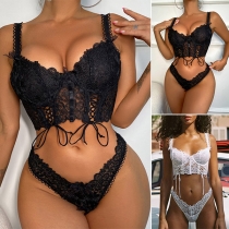 Sexy Solid Color Lace-up Sheer Lace Lingerie Set
