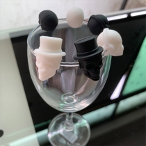 6Pcs Skull Wine Glass Charms Drink Markers Silicone Skull Wine Glass Markers Glass Identifiers for Glass Cup Champagne Flutes Cocktails Martinis