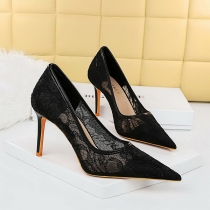 Elegant Charm Lace Spliced Stiletto High-heeled Party Shoes