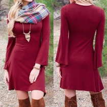Fashion Solid Color Long Sleeve Round Neck Trumpet Sleeve Dress