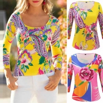 Fashion 3/4 Sleeve Round Neck Colorful Printed T-shirt