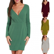 Sexy Deep V-neck Long Sleeve Solid Color Knit Dress
