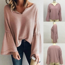 Fashion Solid Color Trumpet Sleeve V-neck Loose T-shirt