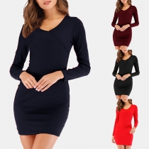 Simple Style Long Sleeve V-neck Solid Color Slim Fit Dress