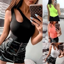 Sexy One-shoulder Solid Color Sleeveless Romper 