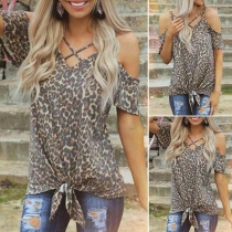 Sexy Off-shoulder Short Sleeve V-neck Knotted Hem Leopard Printed T-shirt