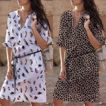 Fresh Style Half Sleeve V-neck Printed Shirt Dress