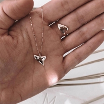 Fashion Shark-shaped Pendant Alloy Necklace