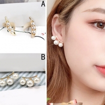 Fashion Pearl Inlaid Peas-shaped Stud Earrings