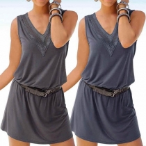Fashion Solid Color Sleeveless V-neck Beach Dress