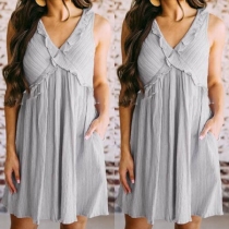 Sexy V-Neck Sleeveless Solid Color Dress
