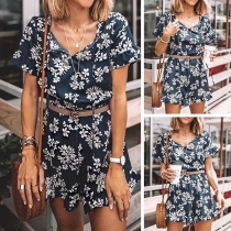 Fashion Short Sleeve V-neck Printed Romper 