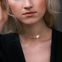 Simple Style Imitation Pearl Inlaid Dove Pendant Necklace 