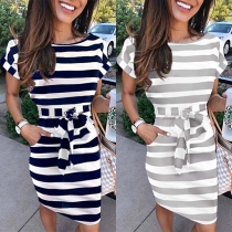 Fashion Short Sleeve Round Neck Slim Fit Striped Dress