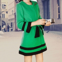 Fashion Contrast Color Round Neck Woolen Coat with Sash
