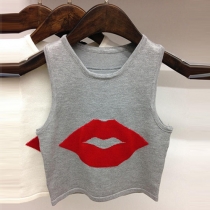Sexy Red Lip Pattern Knitted Crop Tops