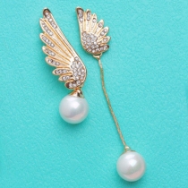 Romantic Asymmetrical Rhinestone Wings Pearl Stud Earrings