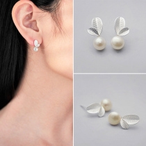 Elegant Leaf Pearl Stud Earrings
