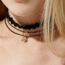 Simple Style Rhinestone Pendant Multi-layer Lace Choker Necklace