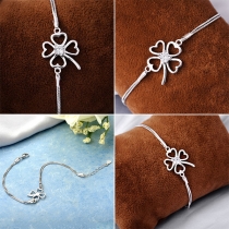 Fashion Rhinestone Inlaid Four Clover Bracelet