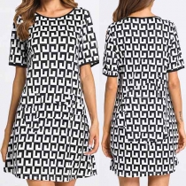Fashion Short Sleeve Round Neck Printed Loose Dress