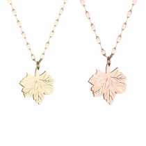 Fashion Maple Leaf Pendant Necklace