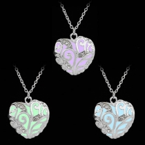Fashion Rhinestone Inlaid Hollow Out Heart Pendant Luminous Necklace