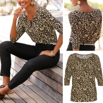 Fashion Half Sleeve Round Neck Leopard Printed T-shirt