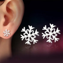 Fashion Snowflake Shaped Stud Earrings