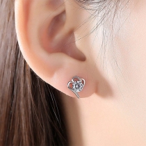 Fashion Rhinestone Inlaid Flower Shaped Stud Earrings