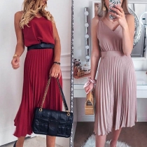 Sexy Backless V-neck Pleated Hem Solid Color Sling Dress