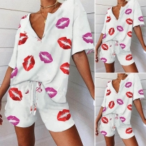 Fashion Lips Printed Short Sleeve V-neck T-shirt + Shorts Two-piece Set