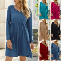 Simple Style Long Sleeve Round Neck High Waist Solid Color Dress