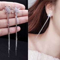 Fashion Long Sleeve Pendant Snowflake Shaped Earrings