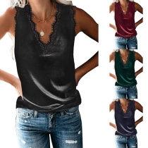 Sexy Lace Spliced V-neck Sleeveless Solid Color Top