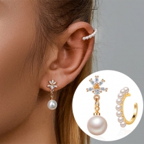 Fashion Rhinestone Inlaid Asymmetric Pearl Stud Earrings