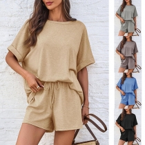 Sexy Oblique Shoulder Short Sleeve Solid Color T-shirt + Shorts Two-piece Set